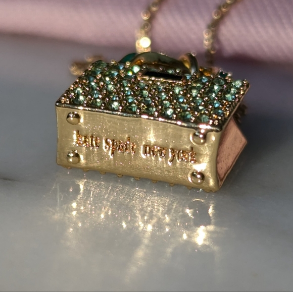 NWT Kate Spade Sweet Treasures Mini Purse Pendant Necklace 💚👜 - Picture 5 of 16